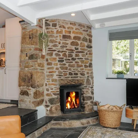 Rose Holiday home Callington