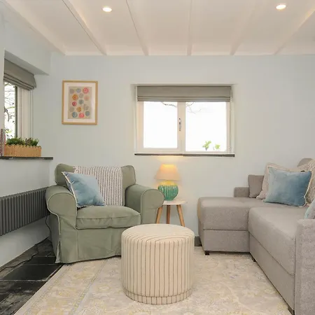 Rose Holiday home